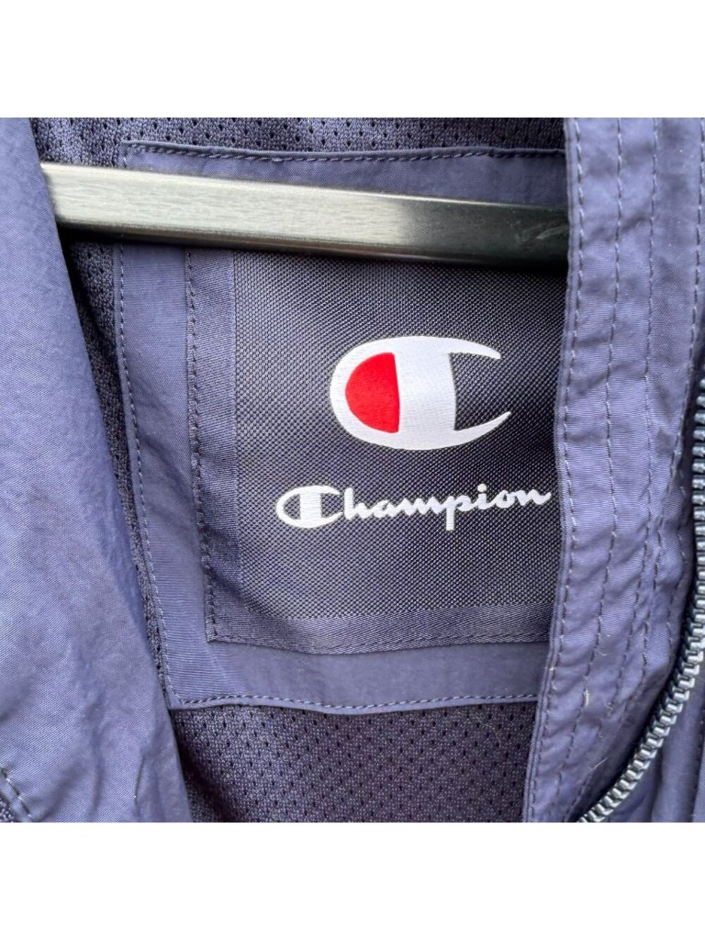 Champion Windbreaker Jacket M Womens Lightweight Blue Hooded Full Zip Long - Picture 4 of 7